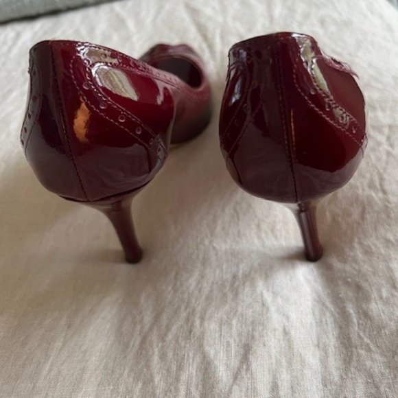 Gorgeous Kate Spade New York Ruby Heels - Picture 6 of 8